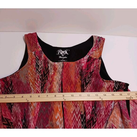 Wrangler Rock 47 Tank Top Women’s Large Black w/ Pink Chevron Overlay Rockabilly - Picture 7 of 8